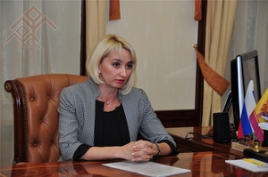 Патшалӑх тата ҫӗр хутшӑнӑвӗсен комитечӗн ертӳҫи Наталья Тимофеева