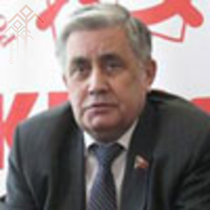 Валентин Шурчанов тӑвансем пӗр партире пулни аван тесе шухӑшлать