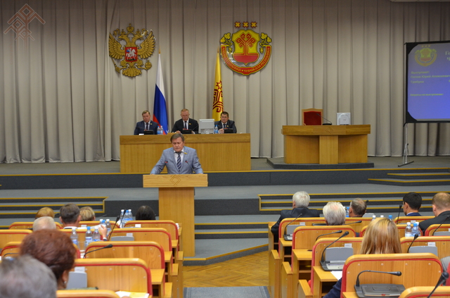 Петр Краснов сӑмах патне кивҫене каймасть