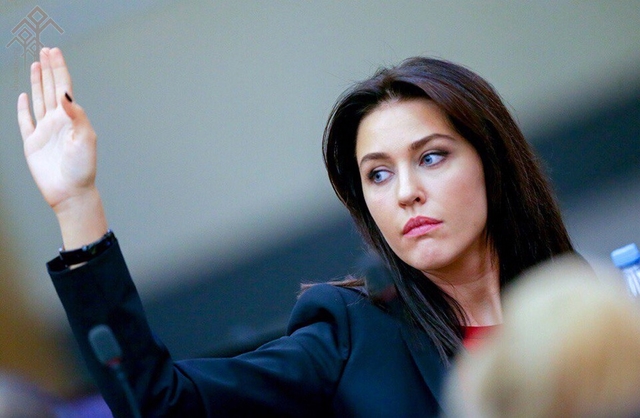 Алена Аршинова депутат