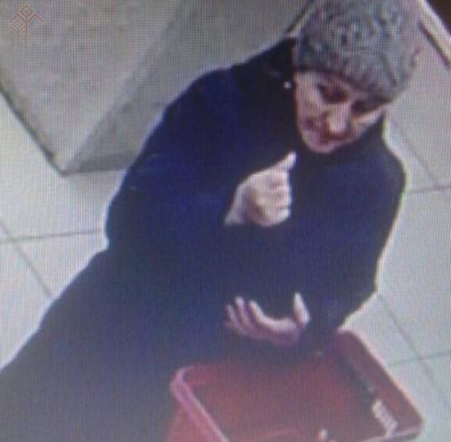 Камерӑна лекнӗ хӗрарӑм