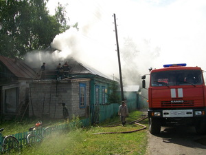 Шуля ялӗнчи клуба ҫулӑмран ҫӑлнӑ самант