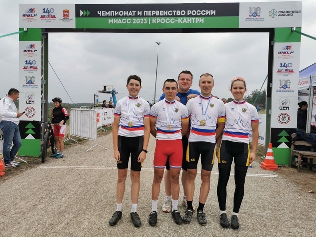 "Контактри" сӑн