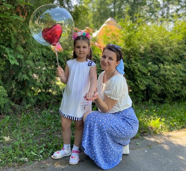 Оксана Балденкова архивӗнчи илнӗ сӑнӳкерчӗк