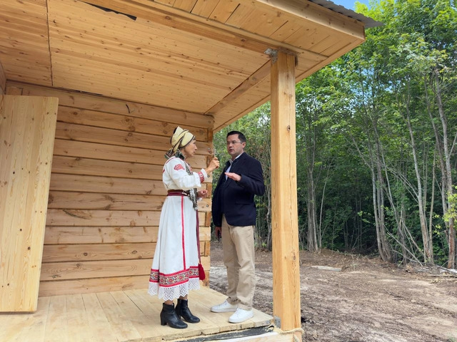 Дмитрий Краснов страницинчен илнӗ сӑнӳкерчӗк