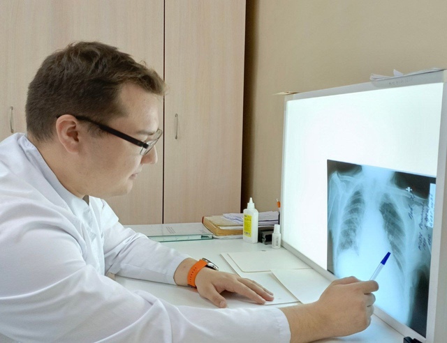 "Контактри" сӑн. Дмитрий Куликов