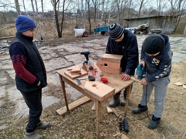 "Контактри" сӑн