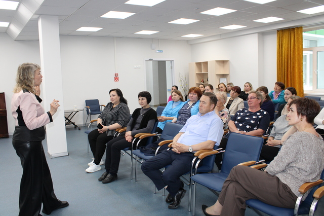 Вера Иванова сӑнӳкерчӗкӗ