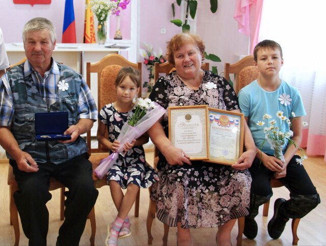 cap.ru сайтри сӑн. Сӑнӳкерчӗкре — Эльвира Платонова