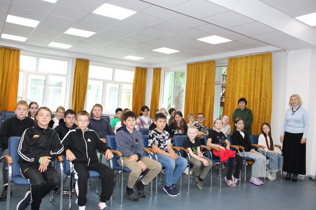 Вера Иванова сӑнӳкерчӗкӗ