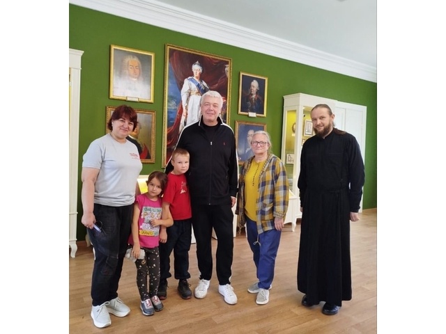 «Контактри» сӑн