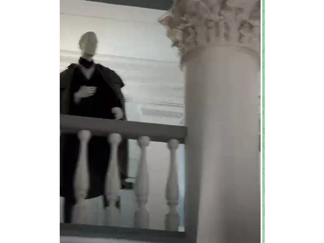 Олег Николаевӑн Телеграм-каналӗнчи видеоран илнӗ скриншот 