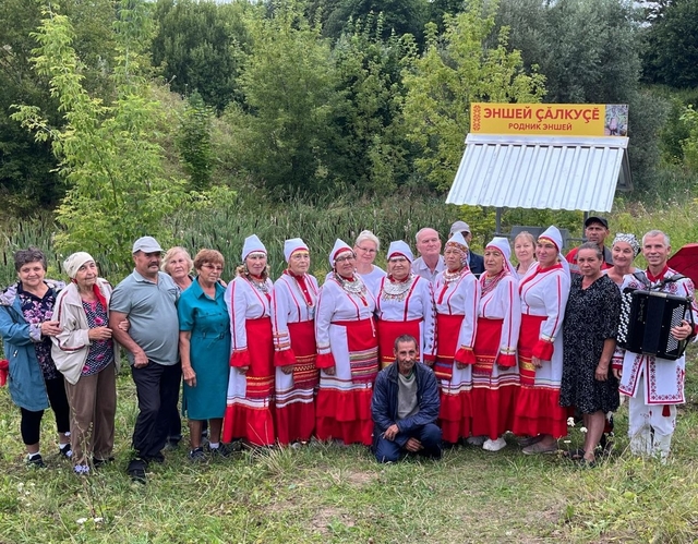 Красноармейски районӗн халӑх тетелӗнчи страницинчен илнӗ сӑнӳкерчӗк 
