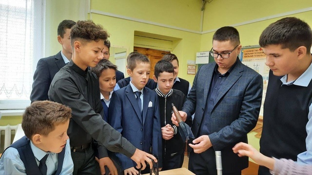 «Контактри» сӑн