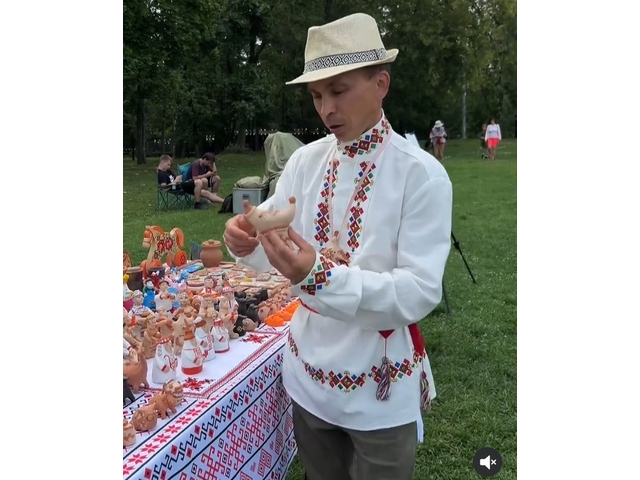 «Сувар»хаҫат халӑх тетелӗнче вырнаҫтарнӑ сӑнӳкерчӗк