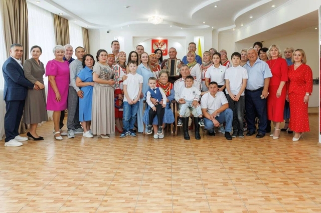 "Контактри" сӑн