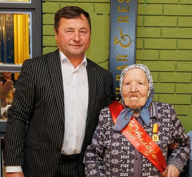 "Контактри" сӑн