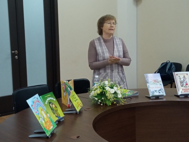 Чӑваш кӗнеке издательстви халӑх пабликӗнче вырнаҫтарнӑ сӑнӳкерчӗк