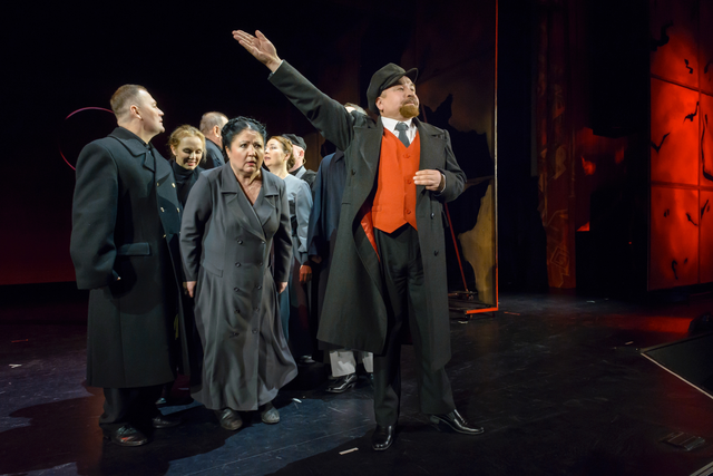 Ҫамрӑксен театрӗн сӑнӳкерчӗкӗ