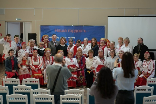 Щар Владимыч сӑнӳкерчӗкӗ