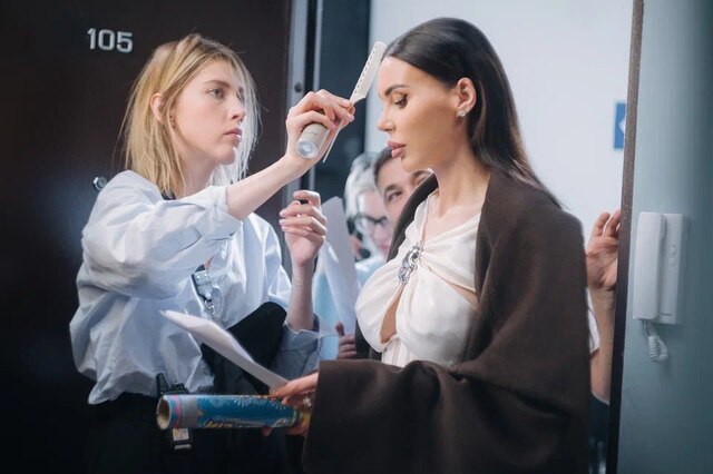 «Контактри» сӑн